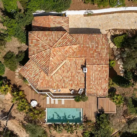 Dolce Vue Et Piscine Βίλα *